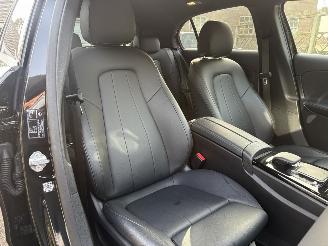 Mercedes A-klasse 250 e HYBRID PANO-AUTOMAAT-SFEER-VOL LEER-BURMESTER AUDIO picture 17