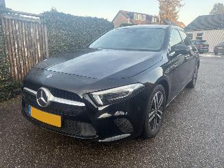 skadebil auto Mercedes A-klasse 250 e HYBRID PANO-AUTOMAAT-SFEER- 2022/8