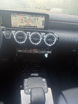 Mercedes A-klasse 250 e HYBRID PANO-AUTOMAAT-SFEER- picture 12