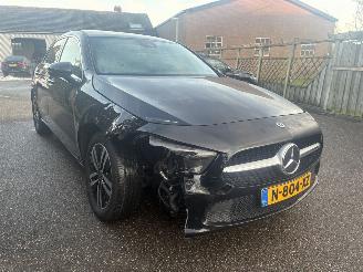 Mercedes A-klasse 250 e HYBRID PANO-AUTOMAAT-SFEER- picture 3