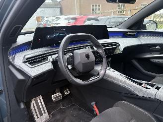 Peugeot e-3008 E-GT Avantage 210 73 kWh picture 13