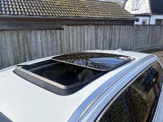 Volvo V-60 R-DESIGN 2.0 D MOMENTUM-LEER-PANO-AUTOMAAT-150PK-BOM VOL picture 9