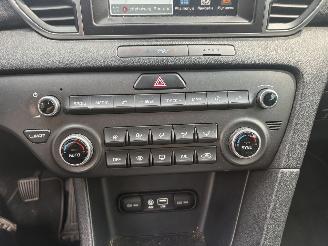 Kia Sportage 1.6 GDI 132PK 6BAK 161NM KOPPEL picture 16