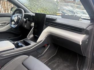 Ford Explorer Premium Extended Range RWD 77 kWh picture 11