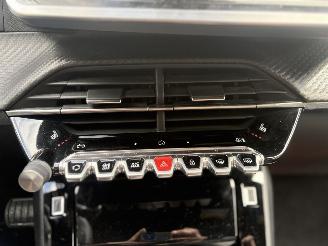 Peugeot 2008 1.2 PEUGETECH 130 ALLURE AUTOMAAT 131PK picture 15
