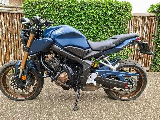 Honda CB 650 R Neo Sp Café picture 8