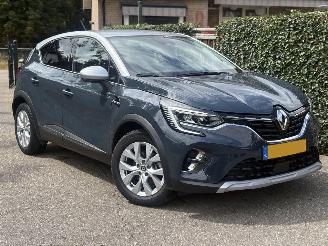 Auto incidentate Renault Captur 1.6 E-Tech Hybrid 145 Intens AUTOMAAT 94PK NAP ORGINELE NL AUTO 2022/12