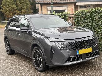 Peugeot 5008 1.6 Plug-in Hybrid 195 Allure 7p AUTOMAAT 150PK picture 3