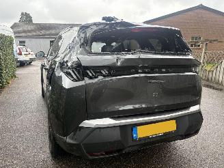 Peugeot 5008 1.6 Plug-in Hybrid 195 Allure 7p AUTOMAAT 150PK picture 6
