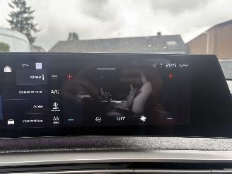 Peugeot 5008 1.6 Plug-in Hybrid 195 Allure 7p AUTOMAAT 150PK picture 18