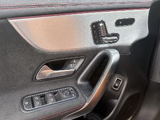 Mercedes Cla-klasse 220 AMG 190 PK EXE PANORAMA VOLL NAP !! picture 17