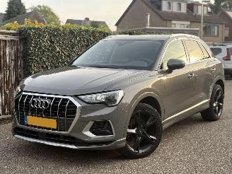uszkodzony samochody osobowe Audi Q3 35 TFSI S-LINE  150 PK AUTOMAAT 2019/6
