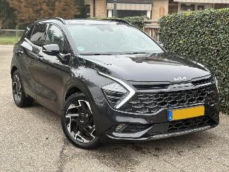 Damaged car Kia Sportage 1.6 T-GDi Plug-in Hybrid AWD GT-Line AUTOMAAT 179PK 2023/5