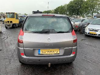 Renault Scenic 1.6 16V MPV  Benzine 1.598cc 82kW (111pk) FWD 2005-10/2008-11 picture 9