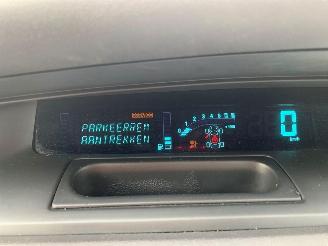 Renault Scenic 1.6 16V MPV  Benzine 1.598cc 82kW (111pk) FWD 2005-10/2008-11 picture 14
