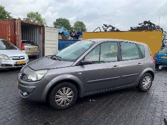 Renault Scenic 1.6 16V MPV  Benzine 1.598cc 82kW (111pk) FWD 2005-10/2008-11 picture 7
