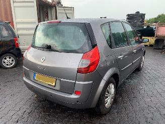 Renault Scenic 1.6 16V MPV  Benzine 1.598cc 82kW (111pk) FWD 2005-10/2008-11 picture 10
