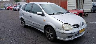 Nissan Almera-tino  picture 20