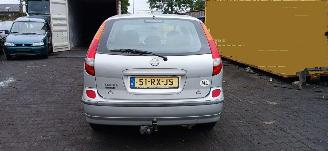 Nissan Almera-tino  picture 21