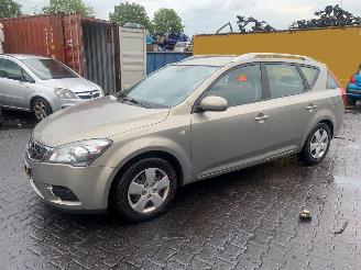Kia Cee d  picture 5