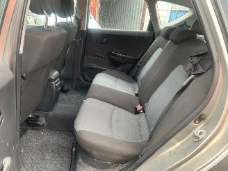 Kia Cee d  picture 26