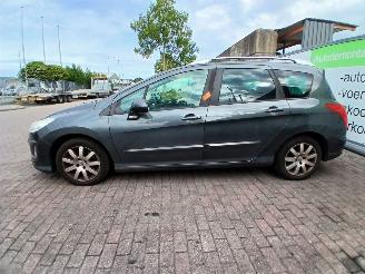 Peugeot 308  picture 11