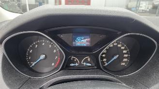 Ford Focus 1.6 Ti-VCT 16V 105 Hatchback  Benzine 1.596cc 77kW (105pk) FWD 2010-07/2018-05  IQDB picture 15