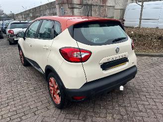 Renault Captur 0.9 Energy TCE 12V SUV picture 7