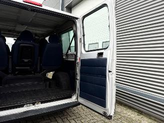 Peugeot Boxer 9 persoons picture 14
