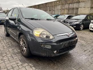 Fiat Punto Evo 1.3 JTD Multijet 85 16V Euro 5 Hatchback  Diesel 1.248cc 63kW (86pk) picture 2