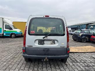 Renault Kangoo 1.6 16V MPV  Benzine 1.598cc 70kW (95pk) FWD 2001-06/2008-01 (KC0L; KC0P; KC0S; KC1N) K4M752 picture 10