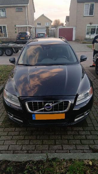 Unfallwagen Volvo V-70 1.6 Benzine automaat 2012/1