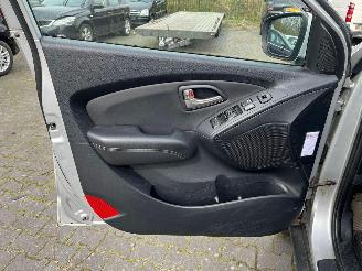 Hyundai Ix35 2.0 16V SUV  Benzine 1.998cc 120kW (163pk) FWD picture 21