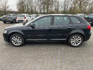 Audi A3 1.2 TFSI Sportback 4Dr Benzine 1,197cc 77kW (105pk) FWD 2010-04/2013-03 (8PA) CBZB picture 4