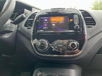 Renault Captur 1.2 TCE 16V EDC SUV  Benzine 1.197cc 88kW (120pk) FWD 2013-06 (2R40; 2RC0) H5F403; H5FD4 picture 16