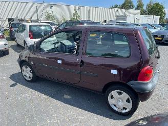 Renault Twingo 1.2 16V Hatchback 2Dr Benzine 1 149cc 55kW picture 6