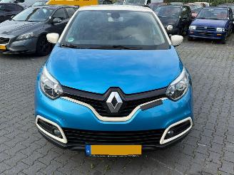škoda osobní automobily Renault Captur 0.9 Energy TCE 12V SUV  Benzine 898cc 66kW (90pk) 2014/2