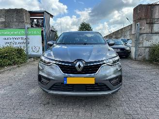 uszkodzony samochody osobowe Renault Arkana E-TECH 2023/1