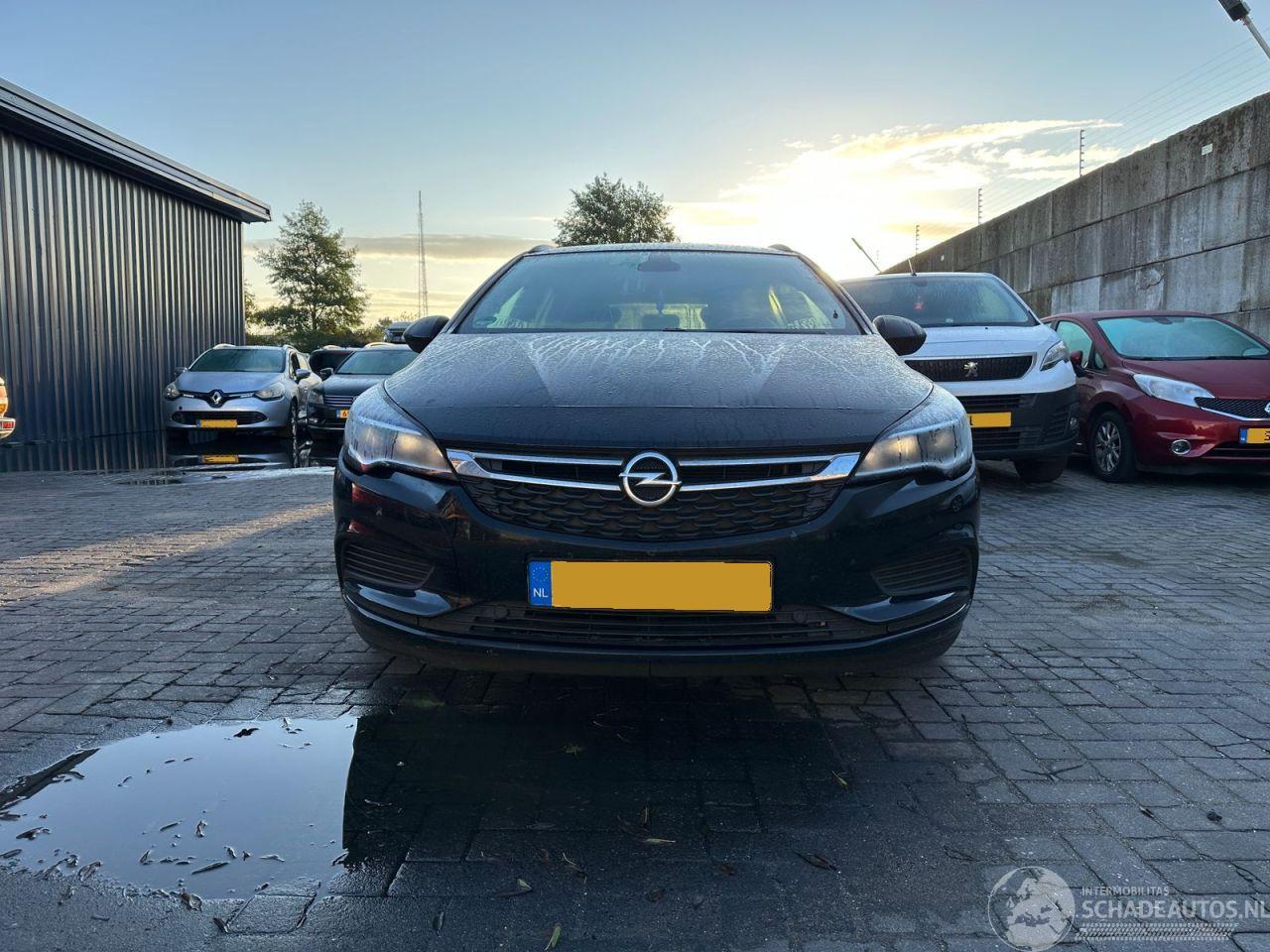 Opel Astra SPORTS TOURER