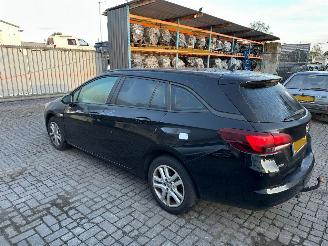 Opel Astra SPORTS TOURER picture 9
