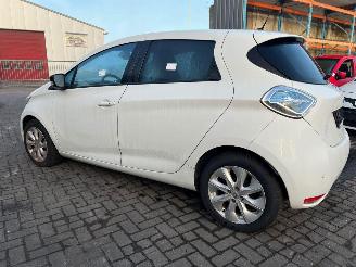 Renault Zoé 46kW Hatchback 4Dr Elektrisch  46kW (63pk) FWD 2012-06 (AGVYA; AGVYC) 5AM450; 5AMB4; 5AQ601 picture 11
