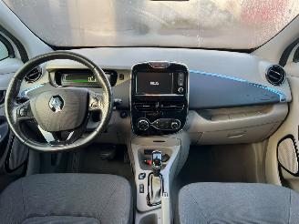 Renault Zoé 46kW Hatchback 4Dr Elektrisch  46kW (63pk) FWD 2012-06 (AGVYA; AGVYC) 5AM450; 5AMB4; 5AQ601 picture 14
