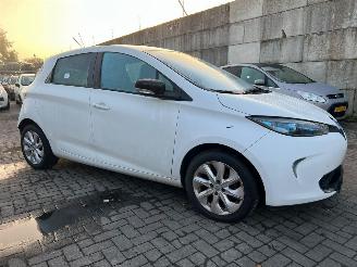 Renault Zoé 46kW Hatchback 4Dr Elektrisch  46kW (63pk) FWD 2012-06 (AGVYA; AGVYC) 5AM450; 5AMB4; 5AQ601 picture 5