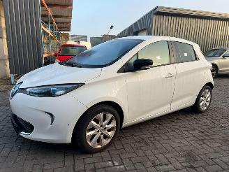 Renault Zoé 46kW Hatchback 4Dr Elektrisch  46kW (63pk) FWD 2012-06 (AGVYA; AGVYC) 5AM450; 5AMB4; 5AQ601 picture 12