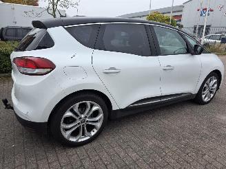 Renault Scenic 1.3 TCE 140 16V MPV  Benzine 1 332cc 103kW (140pk) picture 5