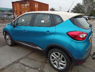 Renault Captur  picture 11