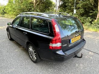 Volvo V-50 2.4i picture 3