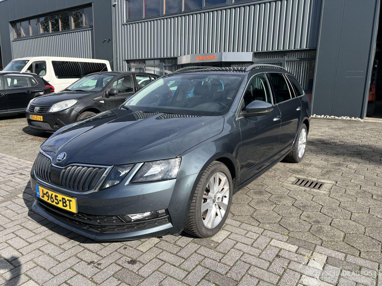 Skoda Octavia Skoda Octavia Combi 1.0 TSI