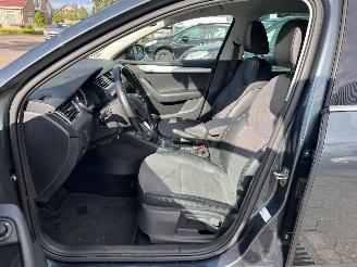 Skoda Octavia Skoda Octavia Combi 1.0 TSI picture 20