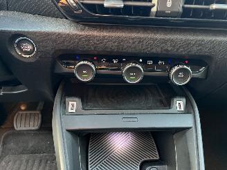 Citroën C4 1.2 PureTech Shine picture 28